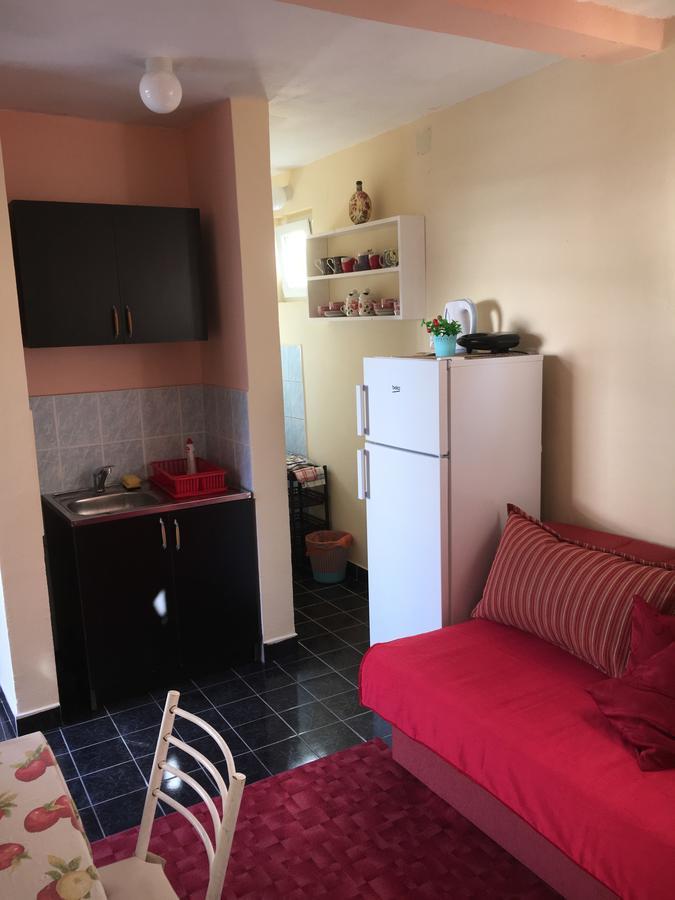 Apartman Tatjana Sutomore Exterior foto