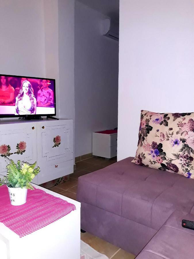 Apartman Tatjana Sutomore Exterior foto